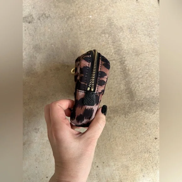 Juicy Couture Small Cosmetic Bag - Picture 3 of 7